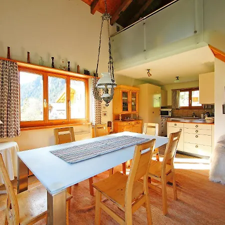 Albula Chalet Schmitten (Grisons)